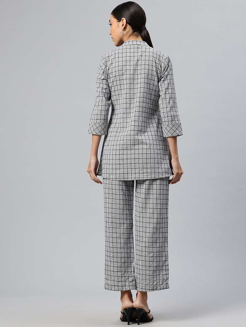 women printed shirt and trouser co-ord set - 21586262 -  Standard Image - 2