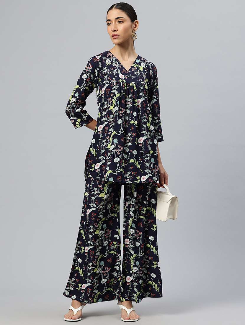 women floral printed three quarter sleeves top & palazzo co-ord set