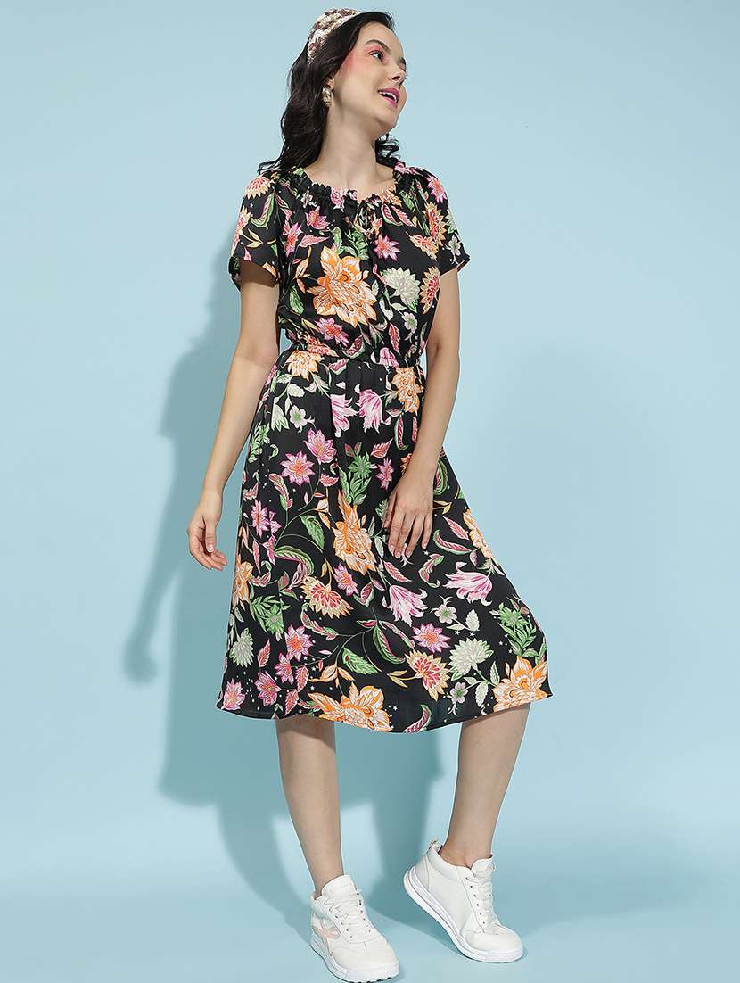 women floral printed short sleeves a-line dress - 21586519 - Standard Image - 2