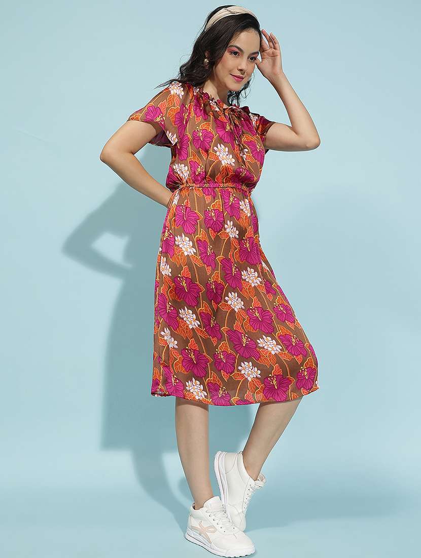 women floral printed short sleeves a-line dress - 21586520 -  Standard Image - 2