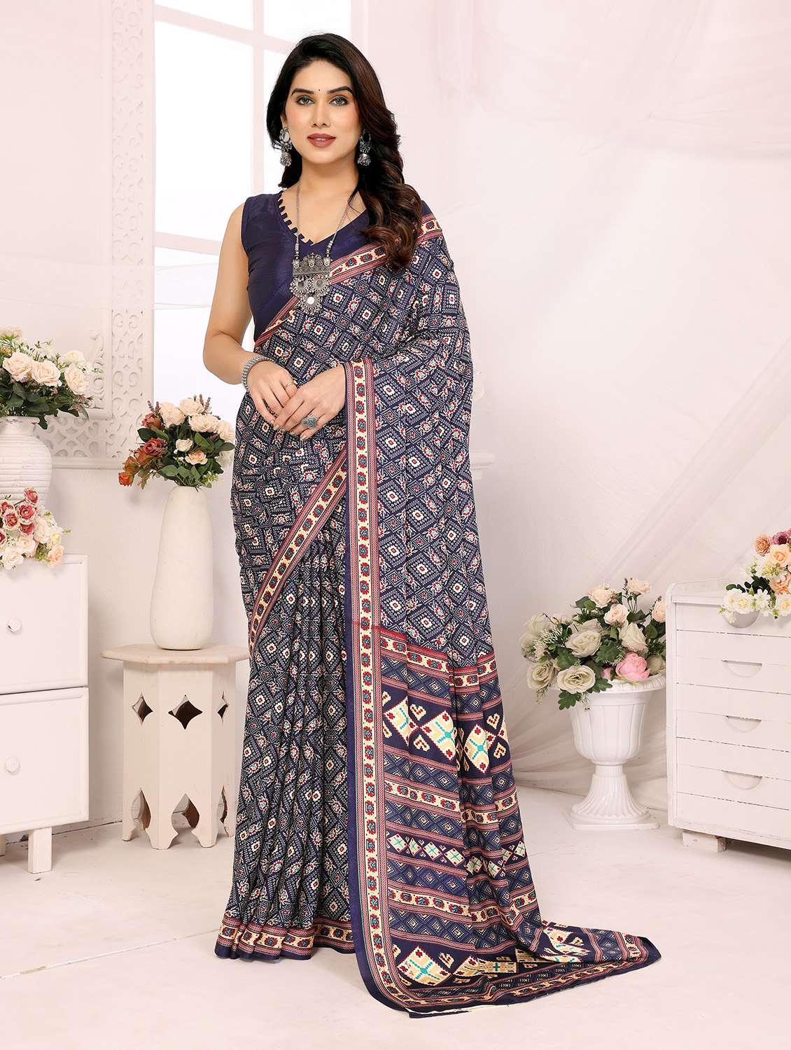 women printed saree with blouse