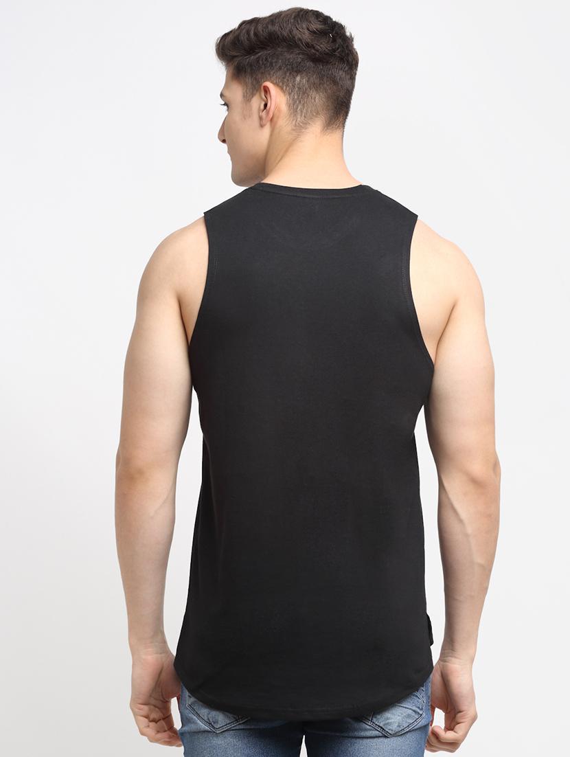 men round neck printed vest - 21586641 - Standard Image - 2