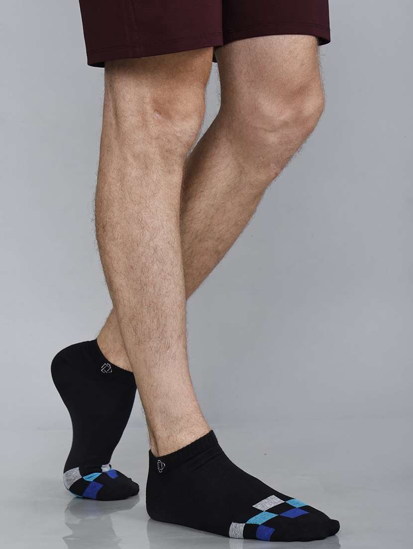men geometric ankle length sock - 21588772 -  Standard Image - 2