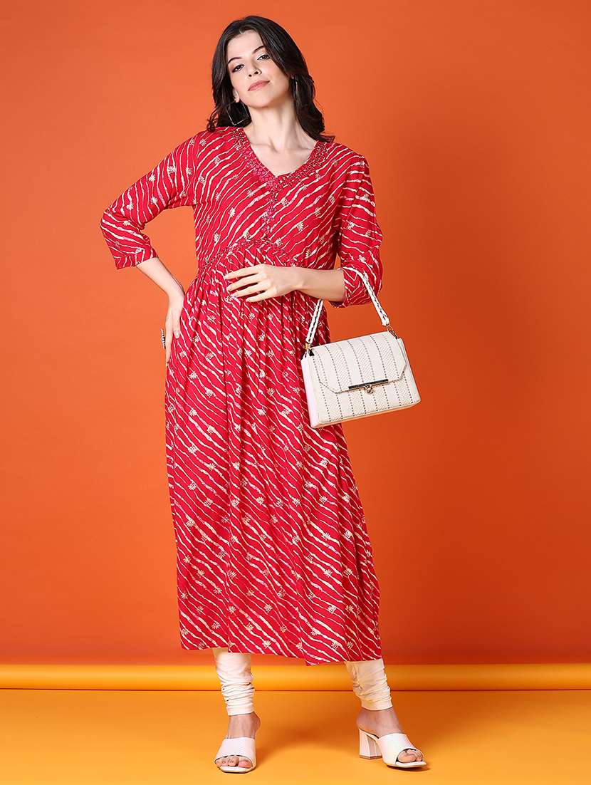 women three quarter sleeve a-line kurta - 21593504 - Zoom Image - 0