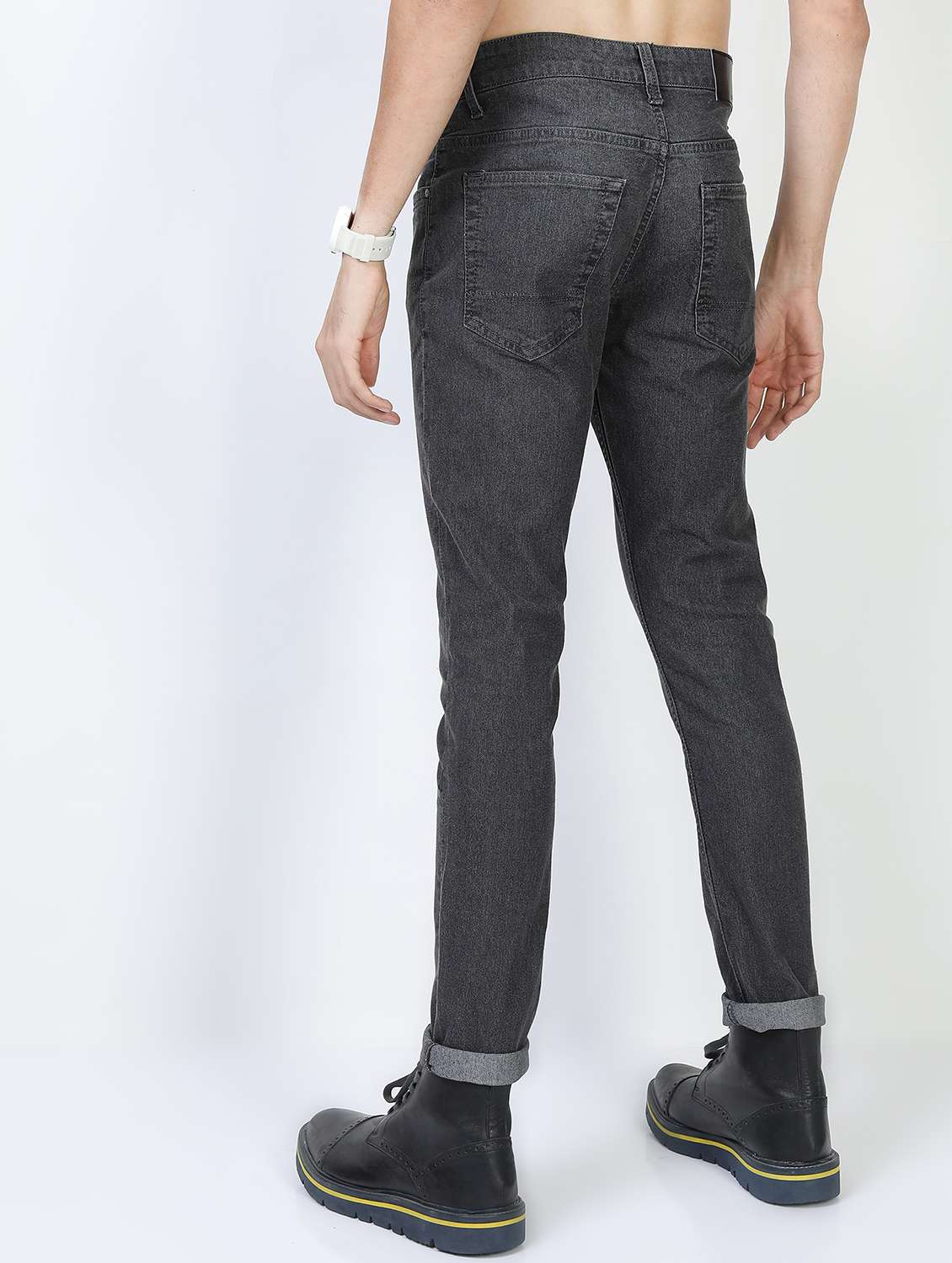 men mid rise plain jeans - 21596025 -  Standard Image - 2