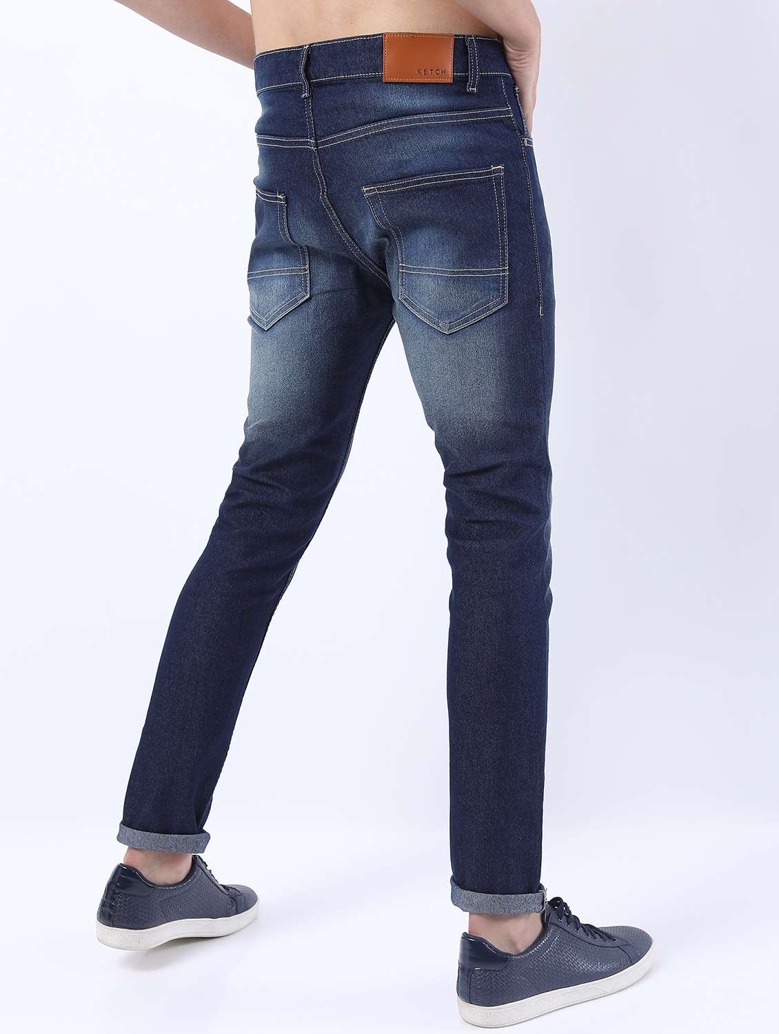 men mid rise plain jeans - 21596065 -  Standard Image - 2