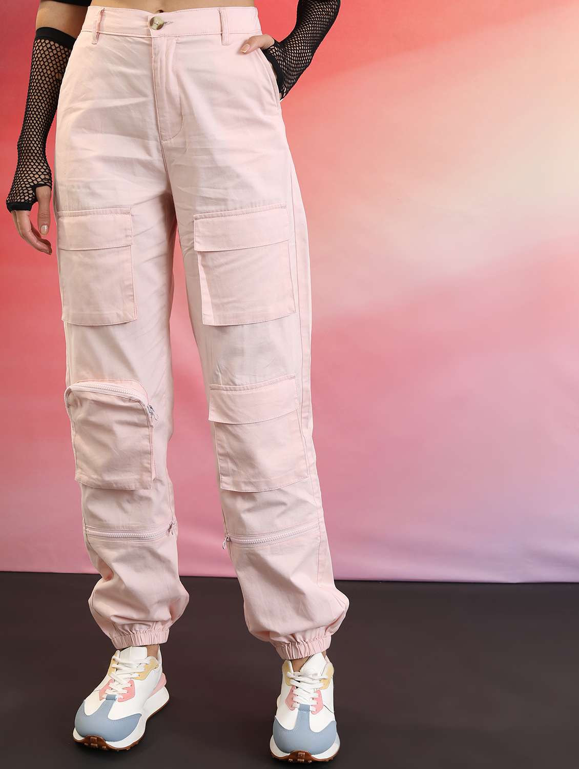 women pink solid cargo