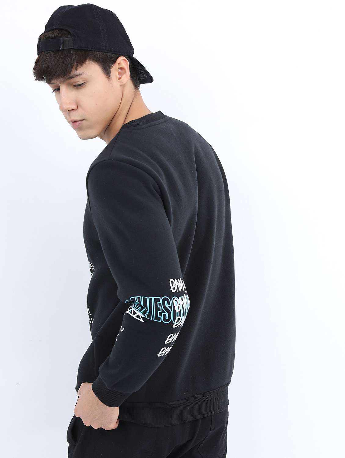 men long sleeves front print sweatshirt - 21596503 -  Standard Image - 2