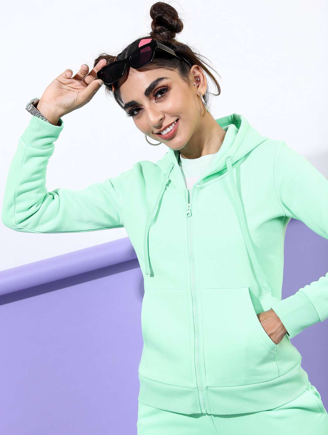 women green plain sweatshirt