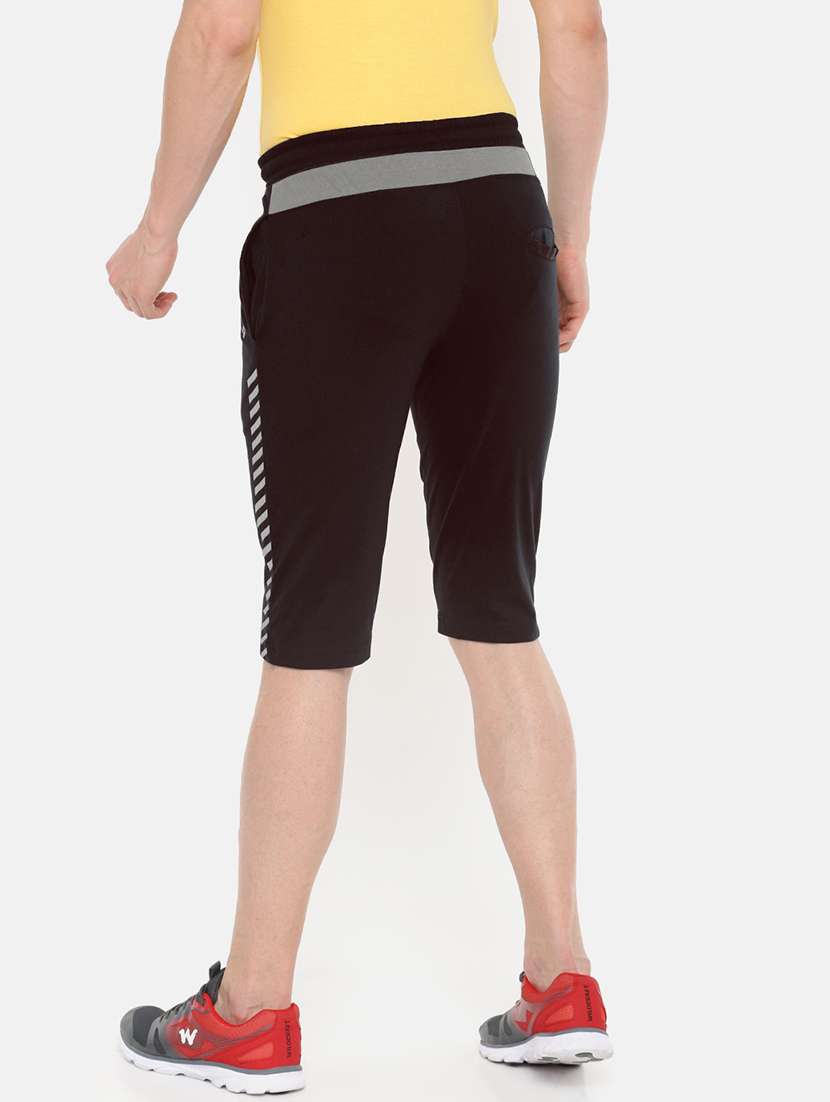 men printed cotton three - fourths - 21596920 -  Standard Image - 2