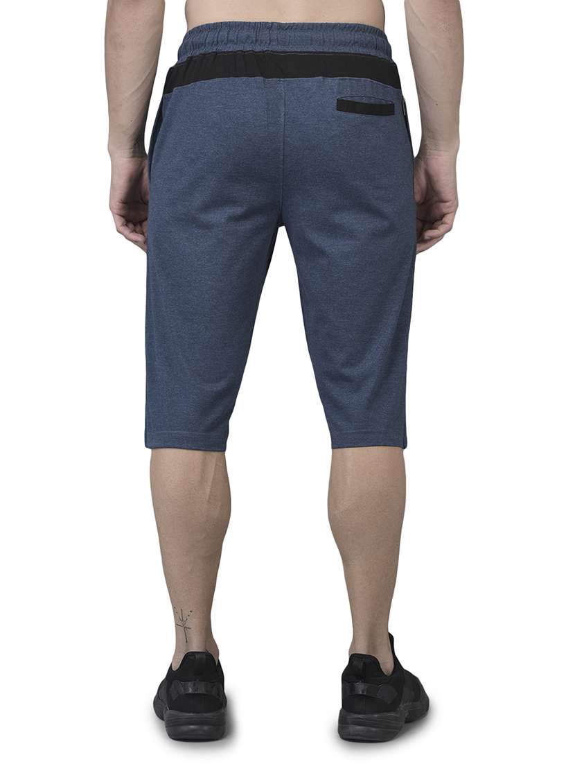 men printed cotton three - fourths - 21596925 -  Standard Image - 2