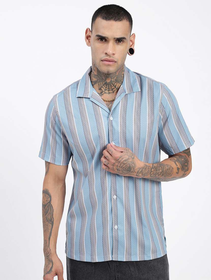 men short sleeves striped casual shirt