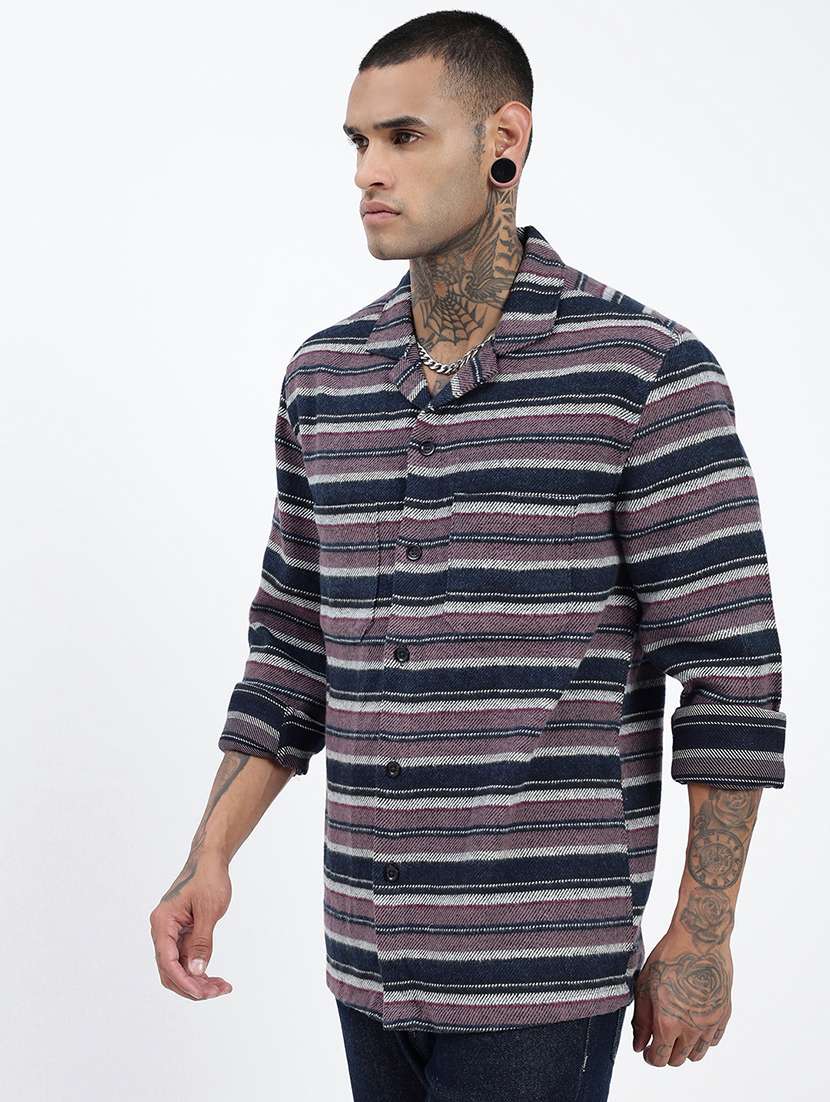 men long sleeves striped casual shirt - 21597502 -  Standard Image - 2