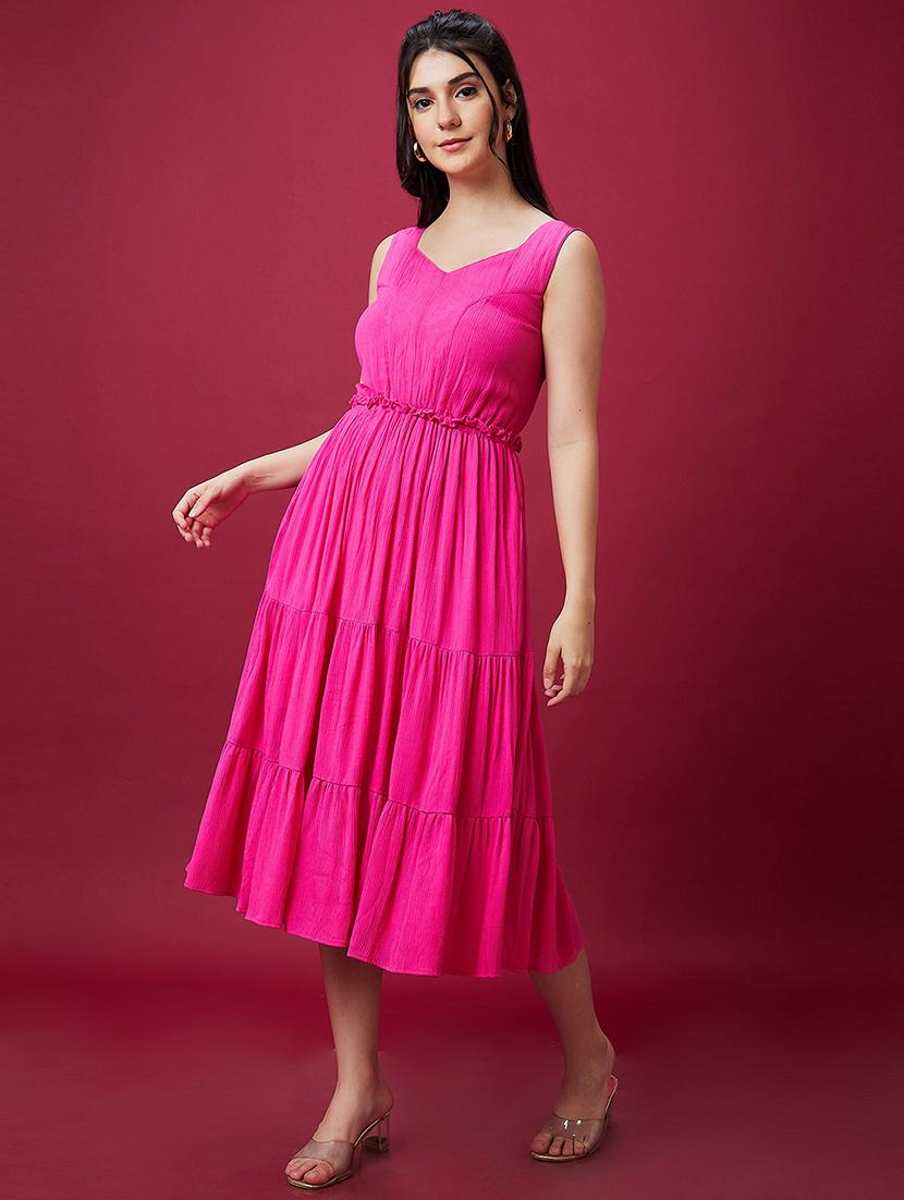 globus women pink v-neck gathered smocked tiered fit & flare midi dress - 21597987 - Standard Image - 2