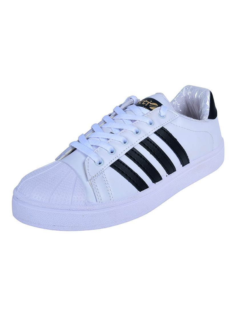 men lace up sneakers - 21598352 -  Zoom Image - 0