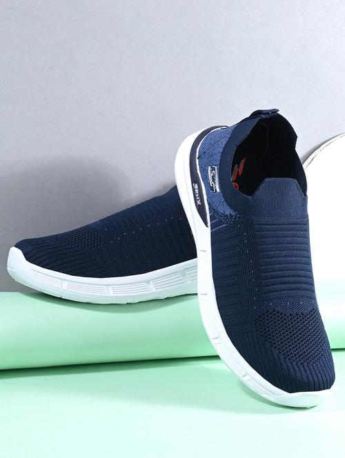 men solid slip on sport shoes - 21598526 - Standard Image - 0