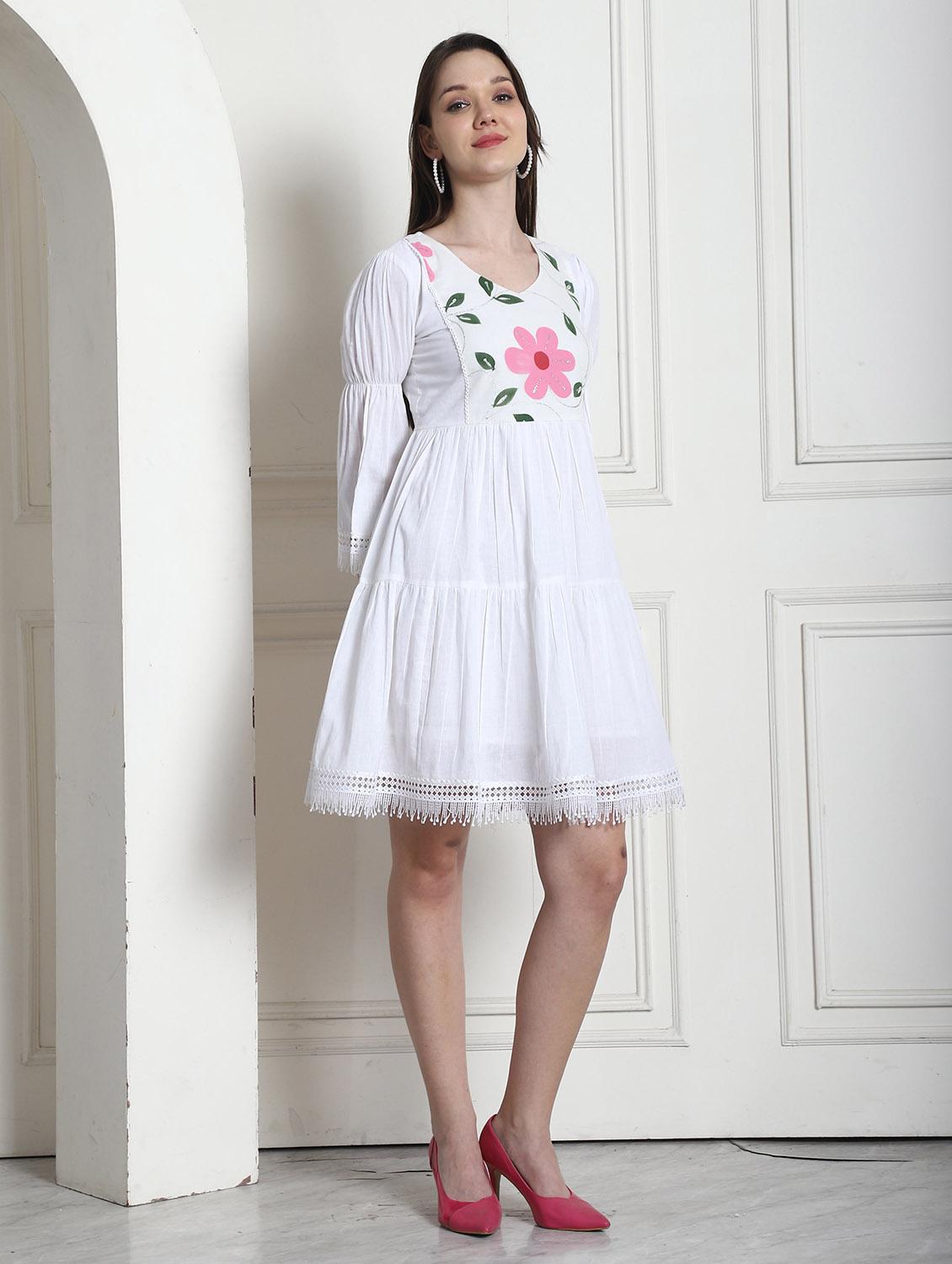 women white floral printed tiered dress - 21600607 - Zoom Image - 0