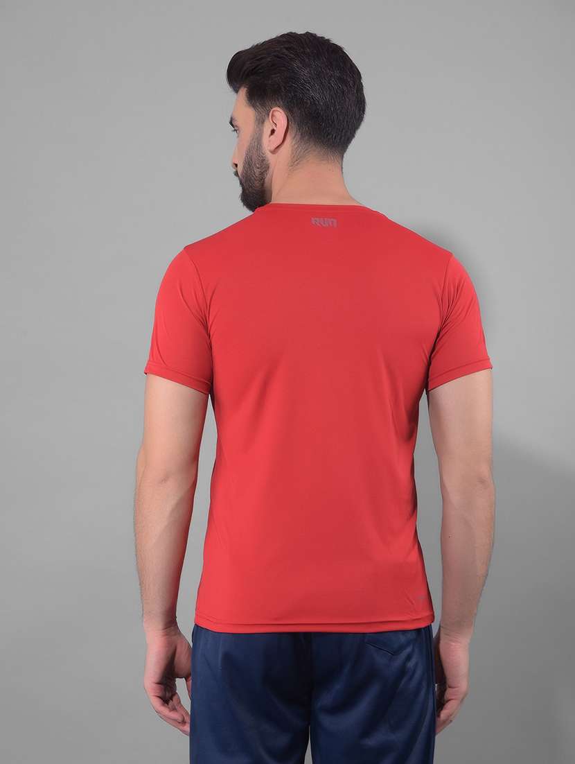 men short sleeves plain t-shirt - 21601361 -  Standard Image - 2