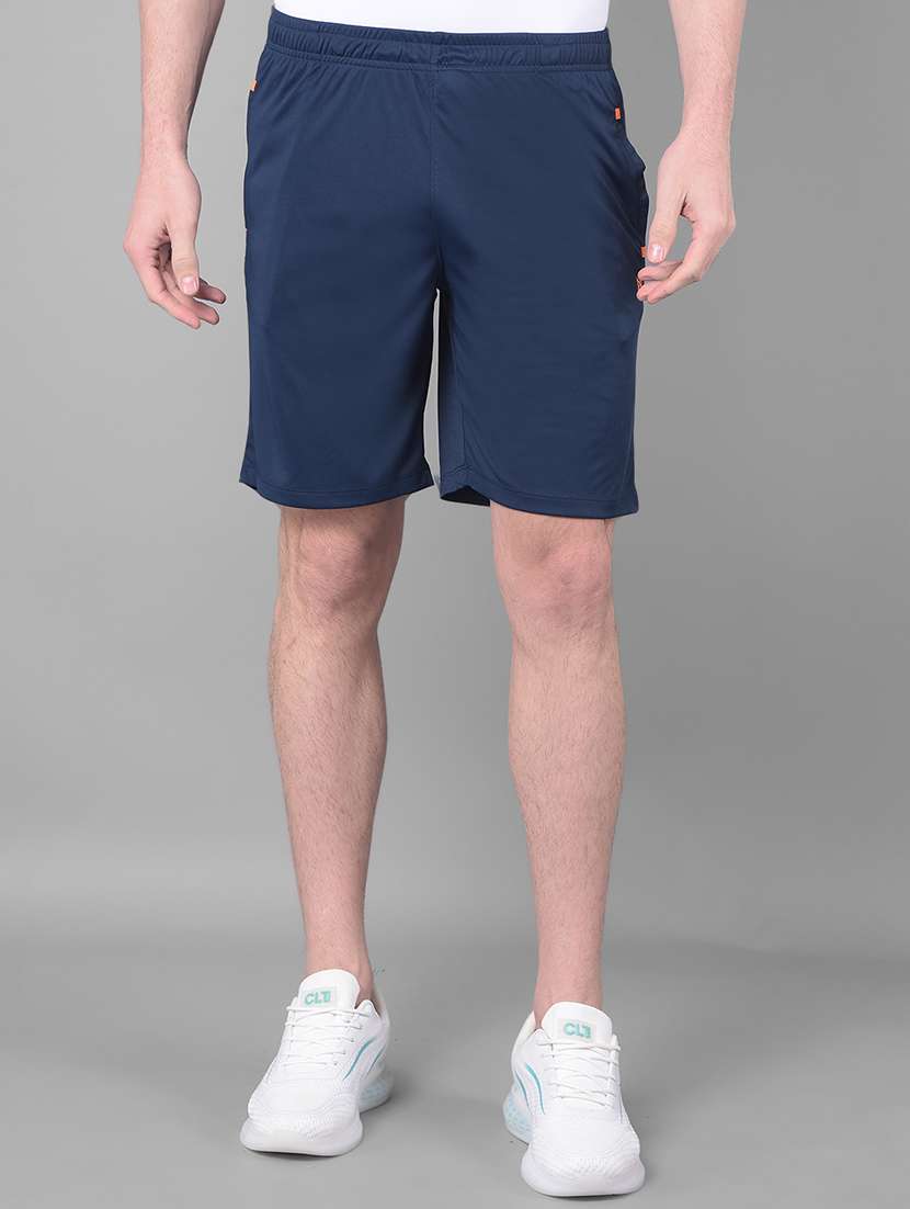 men mid rise solid shorts - 21601398 -  Zoom Image - 0