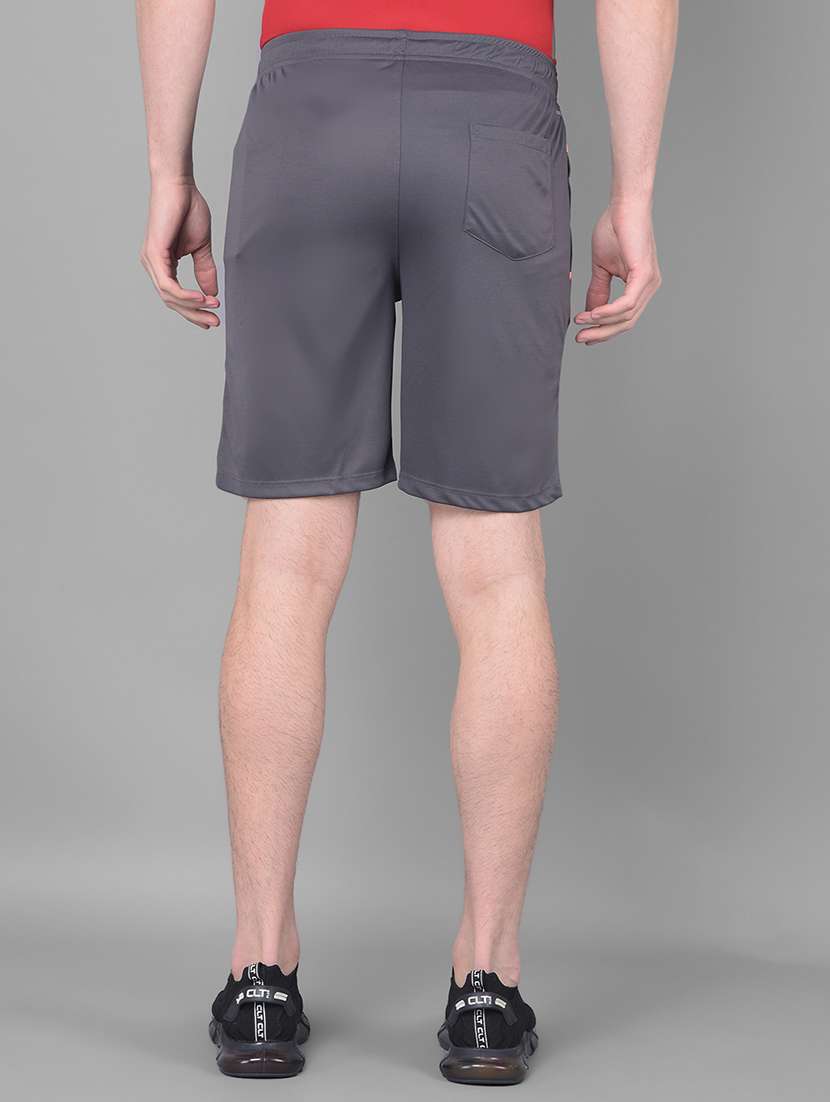 men mid rise solid shorts - 21601401 -  Standard Image - 2