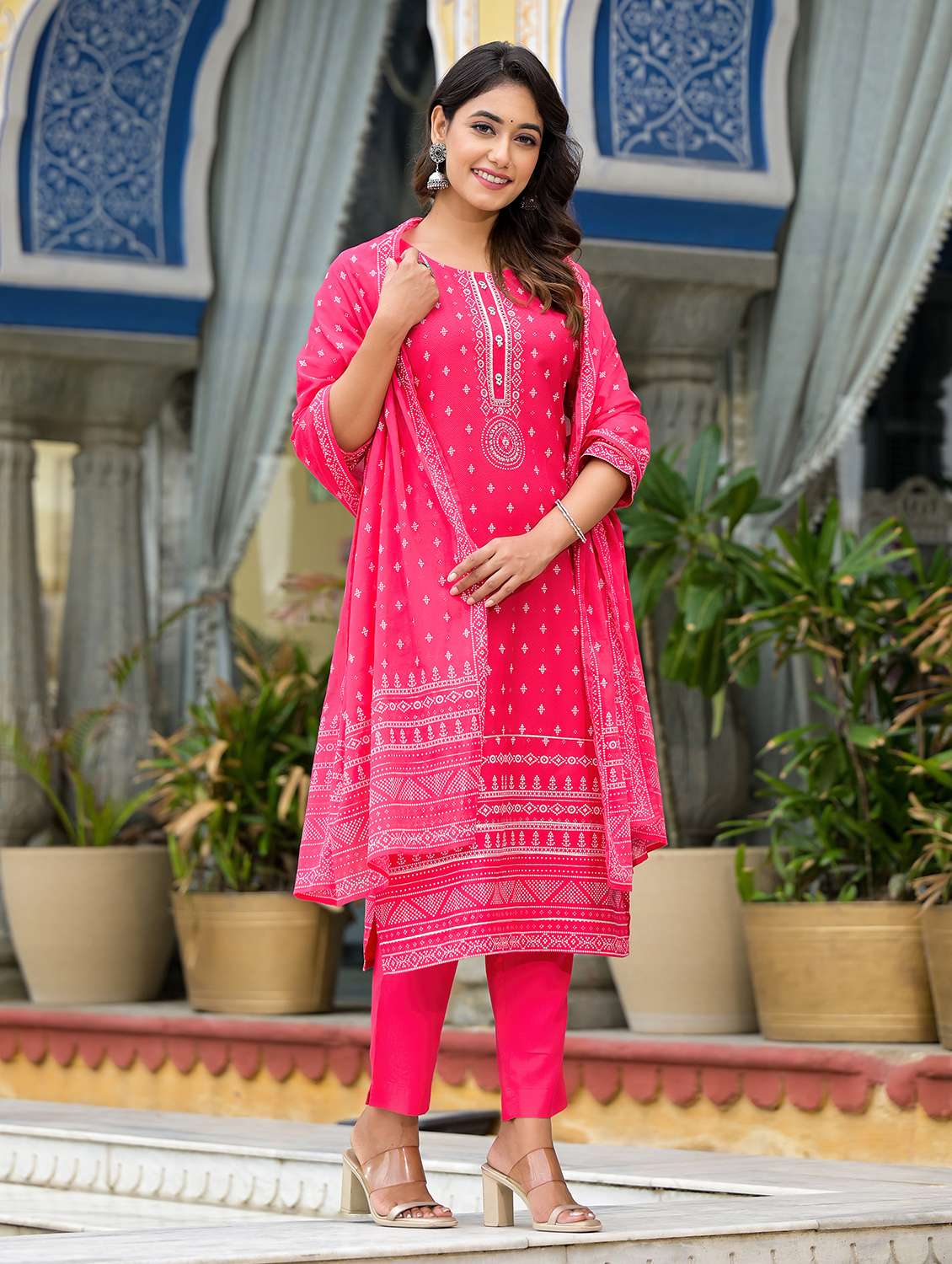 women three quarter sleeve kurta pant with dupatta set - 21606644 -  Standard Image - 2