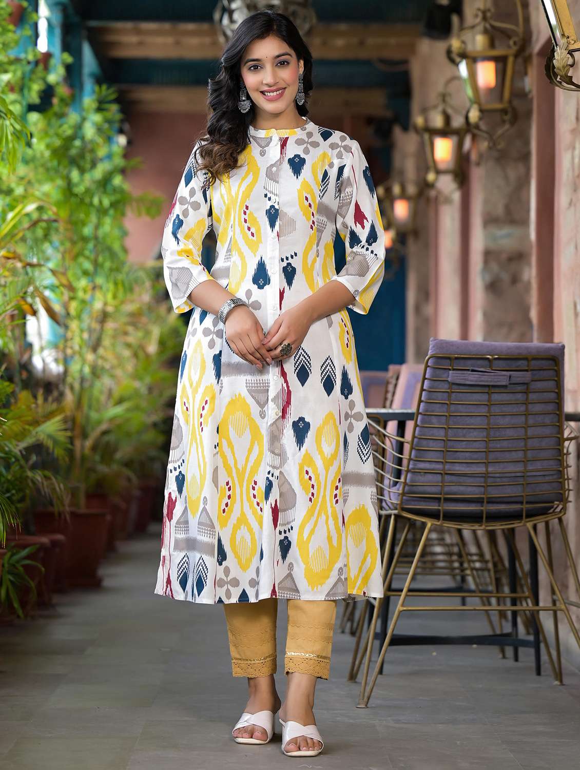 women printed three quarter sleeves a-line kurta