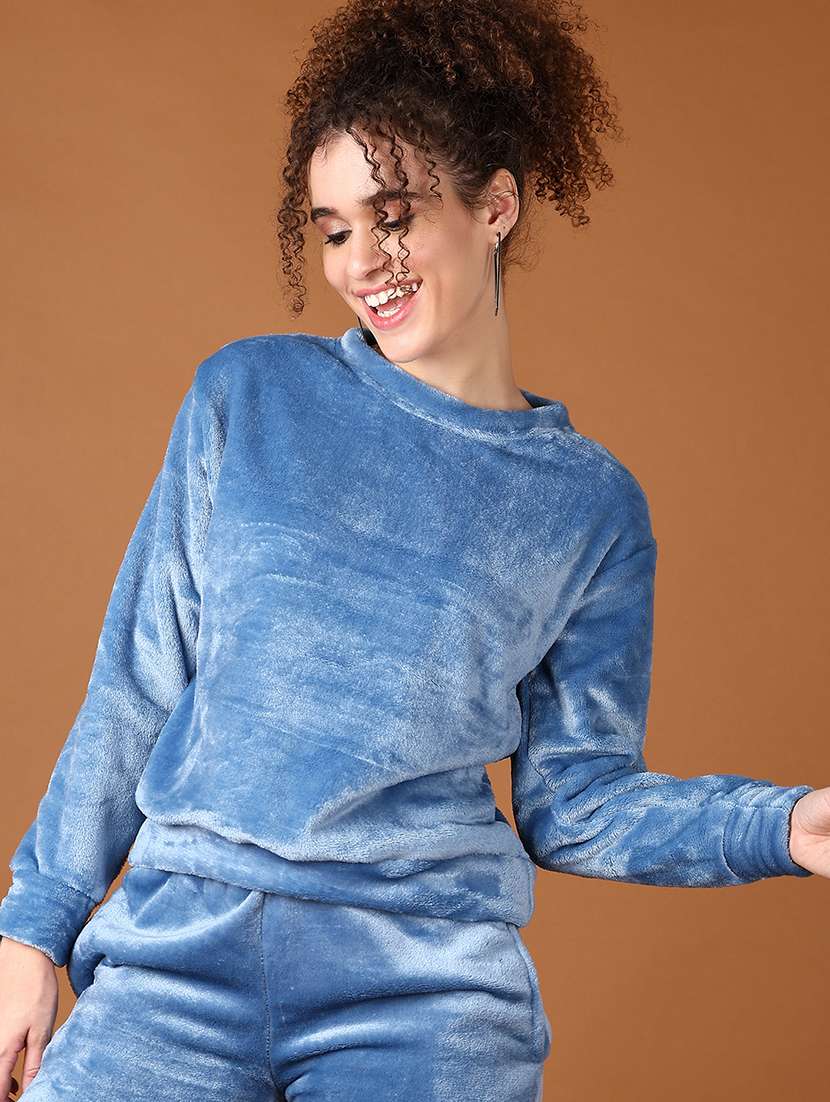 women long sleeves plain sweatshirt - 21606995 -  Standard Image - 2