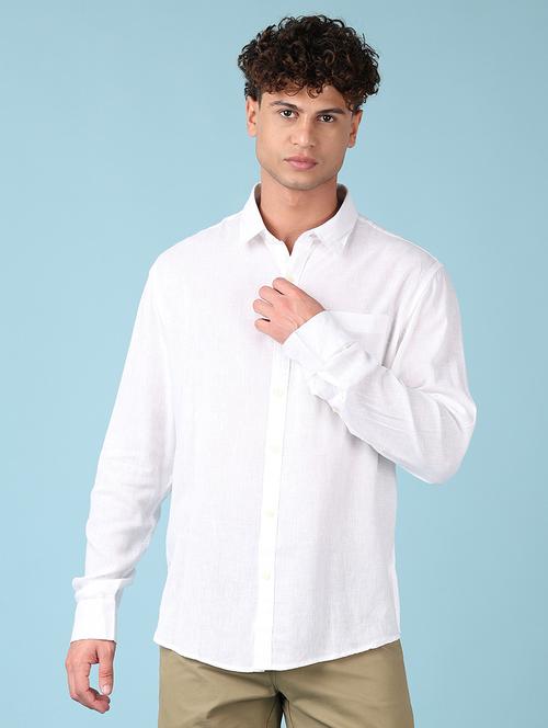 men collared short sleeves casual shirt  - 21607465 -  Standard Image - 0