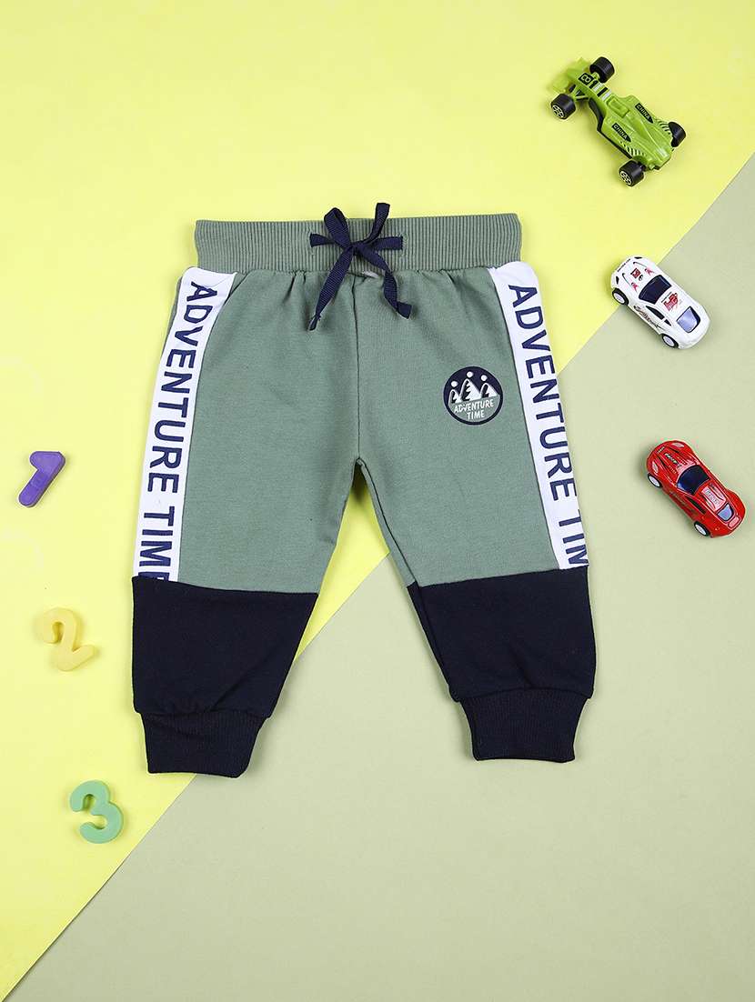boys green color block relaxed fit jogger
