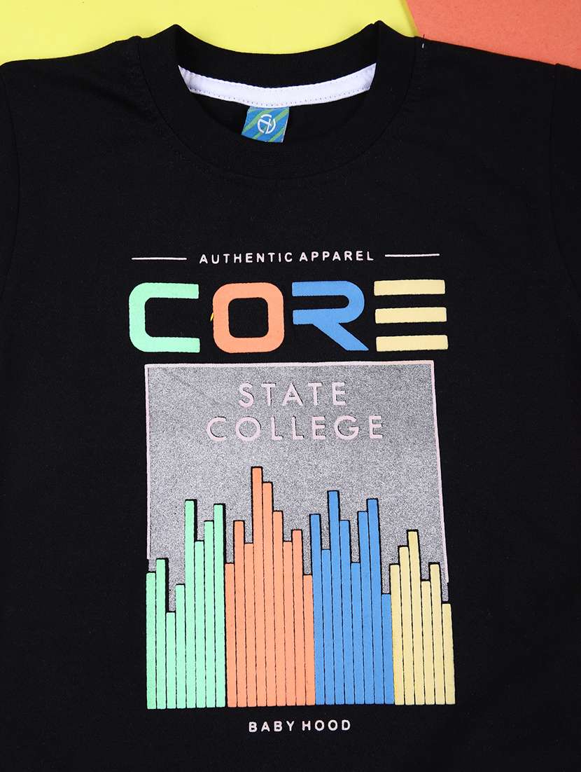 boys printed cotton shorts  twin set - 21608468 -  Standard Image - 2