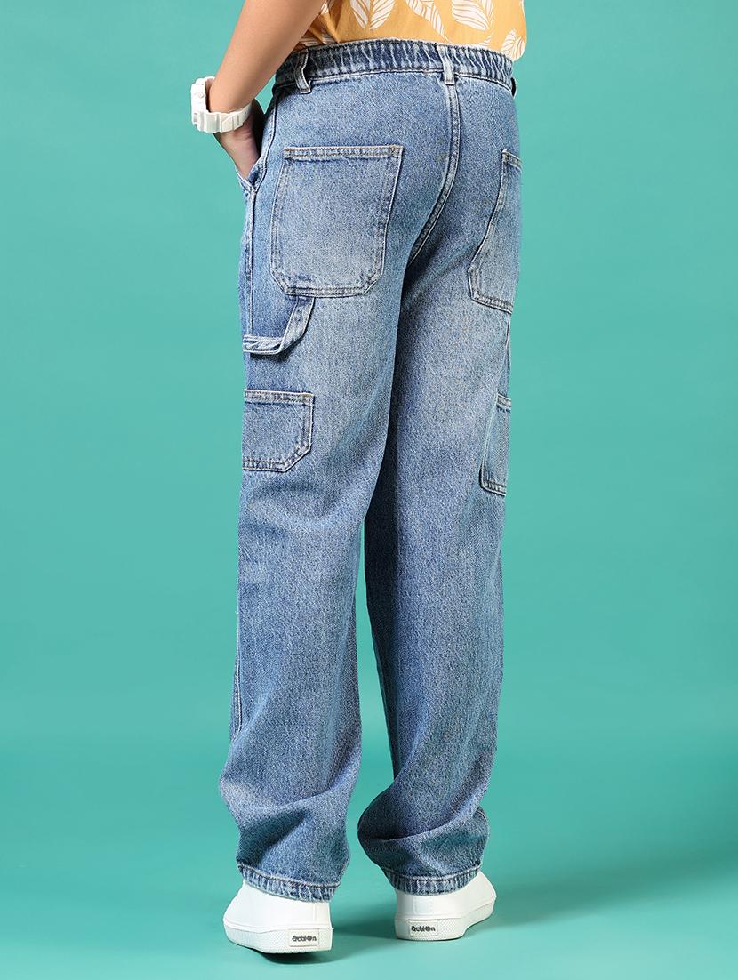 boys blue solid mid rise relaxed fit jeans - 21609255 - Standard Image - 2
