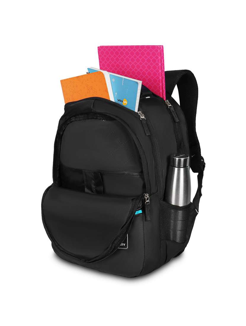 men black adjustable straps backpack - 21617485 -  Standard Image - 2