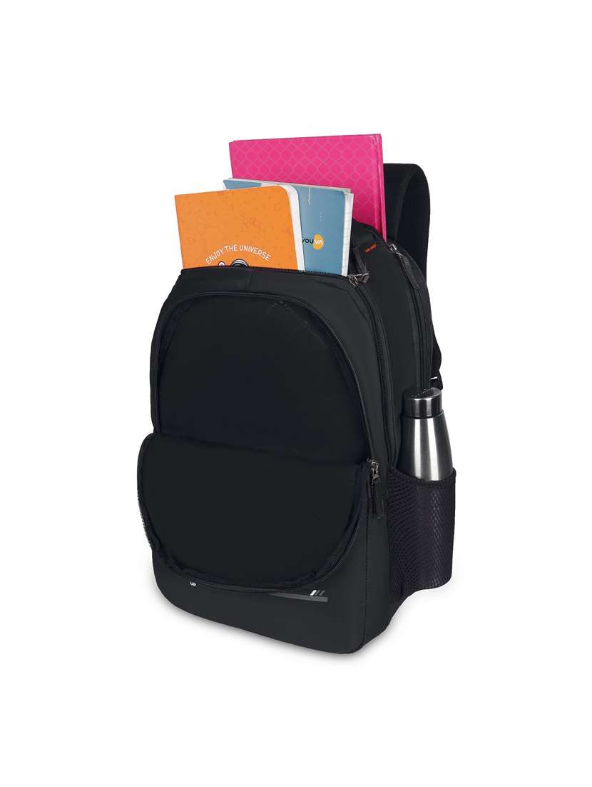 men black adjustable straps backpack - 21617558 -  Standard Image - 2