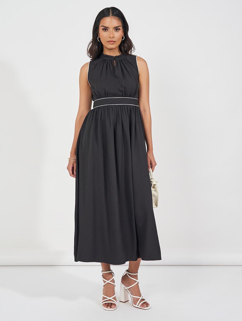 women black solid sleeveless a-line dress - 21618075 - Zoom Image - 0