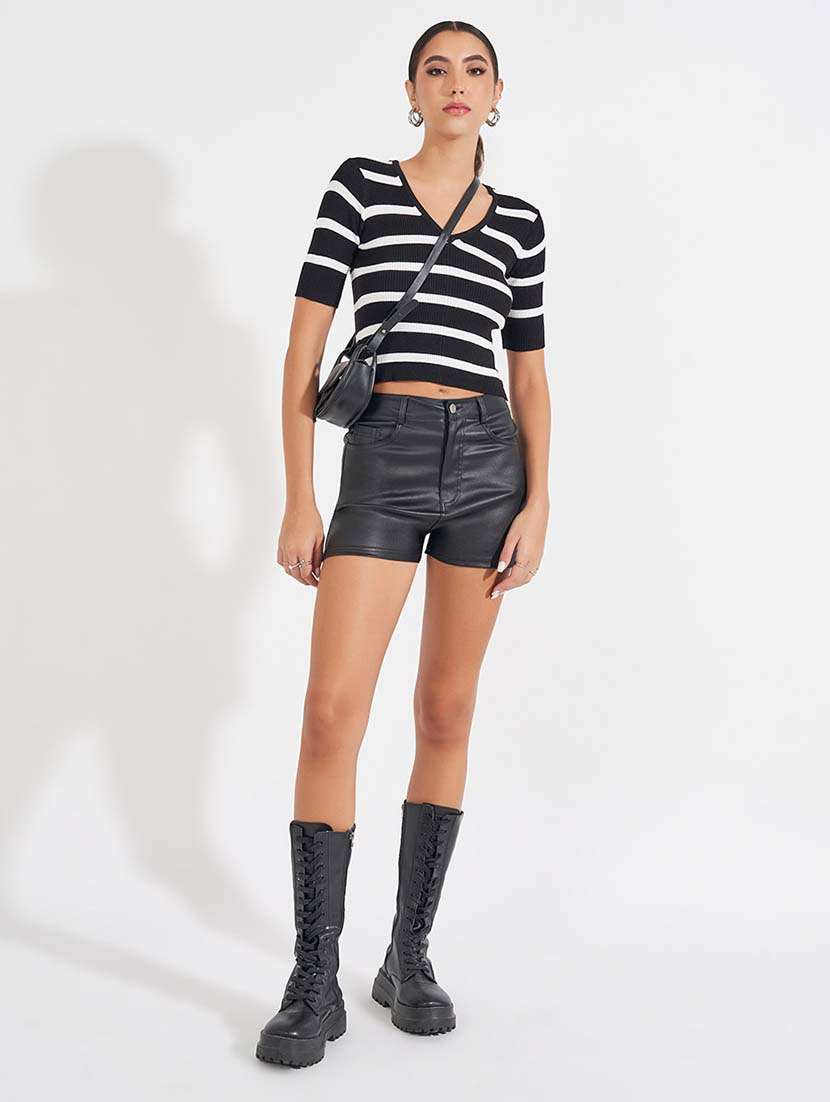 women black stripes pullover - 21618135 -  Standard Image - 2