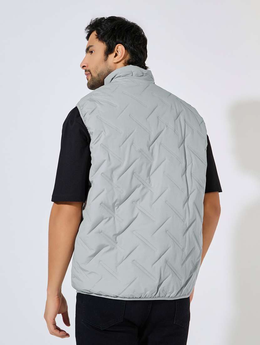 men solid sleeveless quilted jacket - 21618142 -  Standard Image - 2