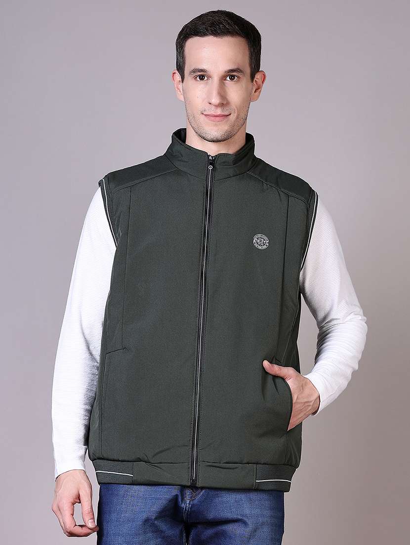 men solid sleeveless bomber jacket