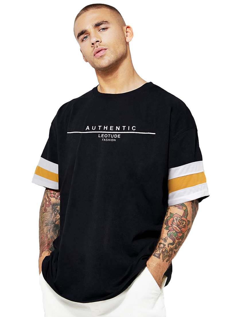 men round neck chest printed t-shirt