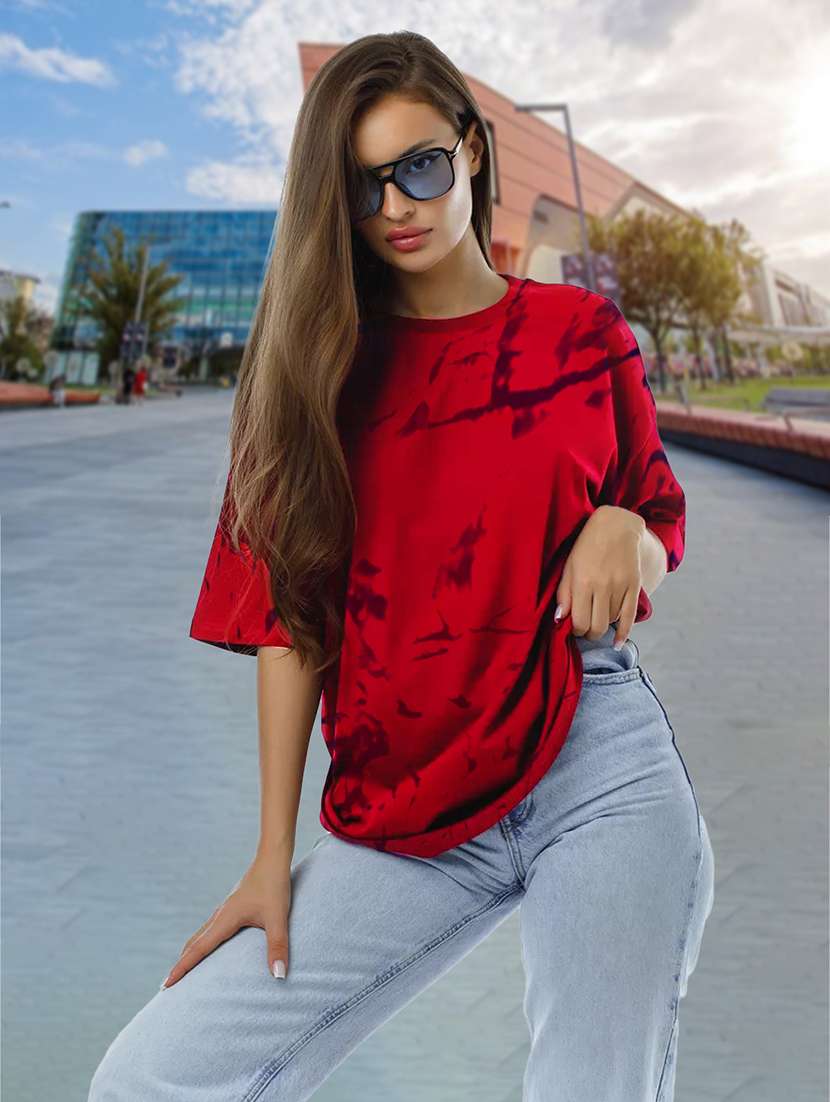 women round neck tie & dye oversized t-shirt