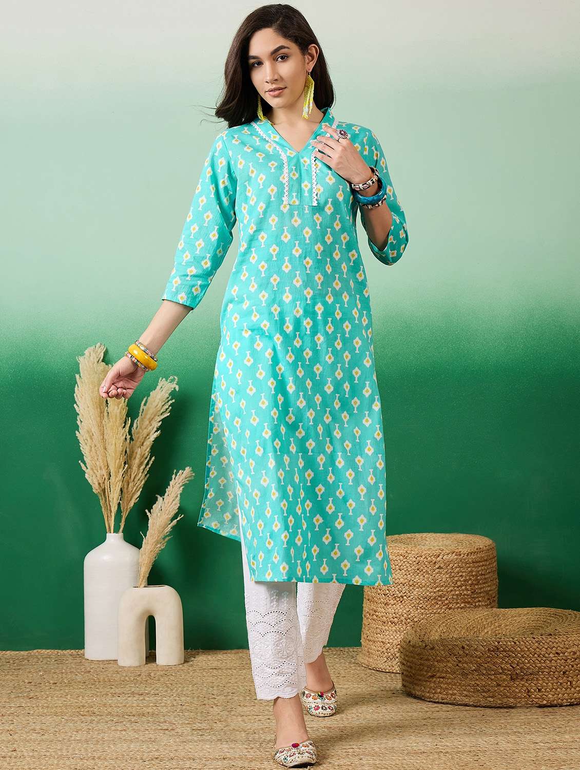 women printed three quarter sleeve straight kurta