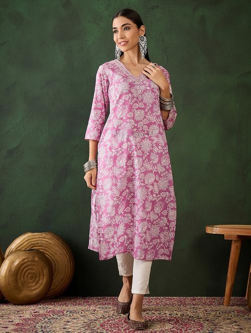 women three quarter sleeve straight kurta - 21622725 - Standard Image - 0