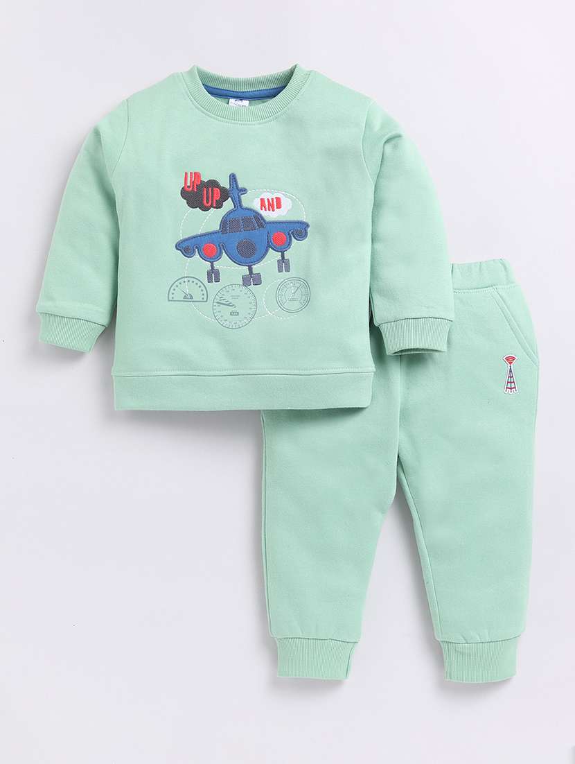 boys printed t-shirt & jogger set