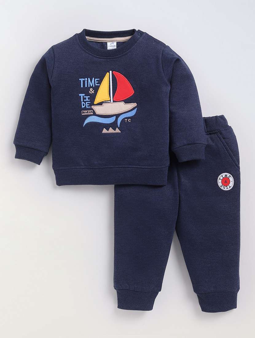 boys printed t-shirt & jogger set