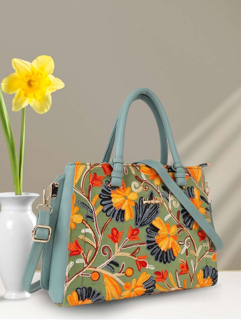 women green pu handbag