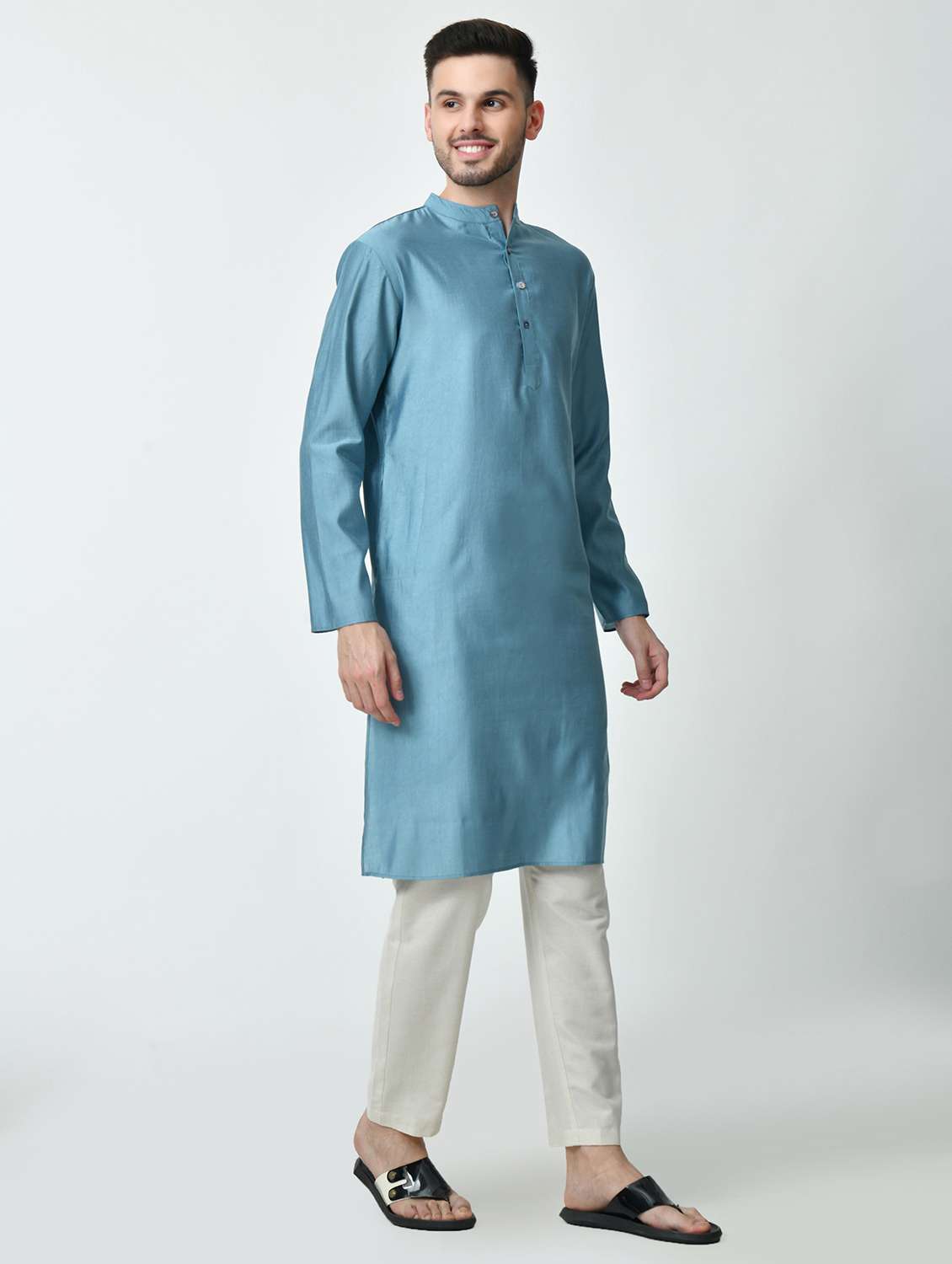 men regular fit mandarin neck solid long kurta - 21627055 - Standard Image - 2