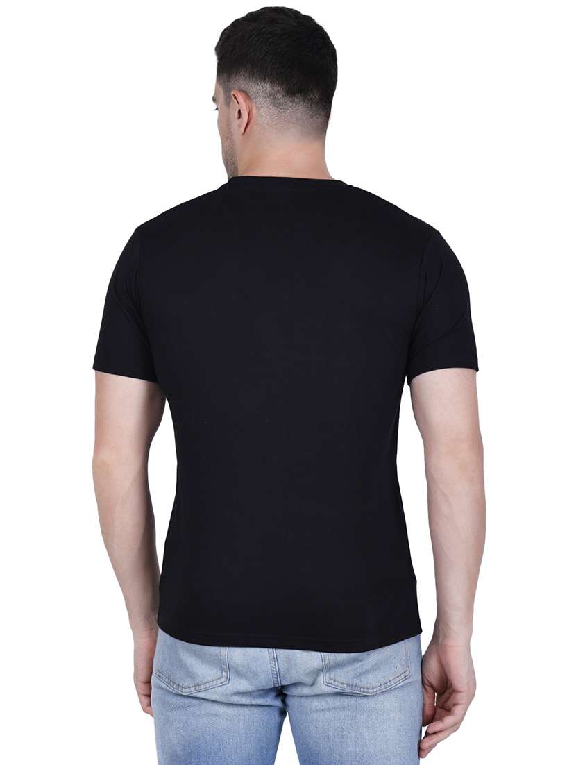 men black typographic round neck regular fit t-shirt - 21627219 -  Standard Image - 2
