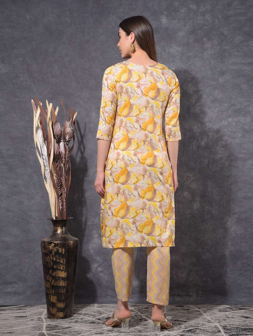 women printed three quarter sleeve kurta pant set - 21627235 - Standard Image - 2