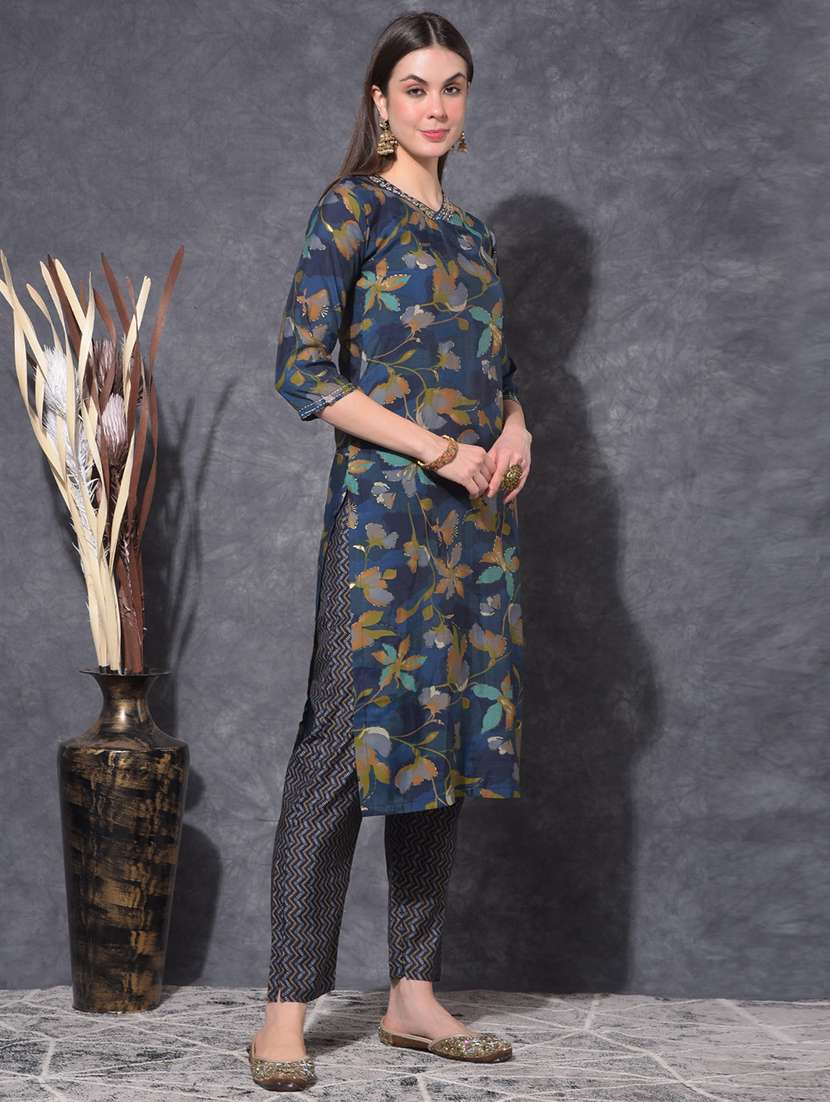 women floral printed three quarter sleeve kurta pant set - 21627243 - Standard Image - 2