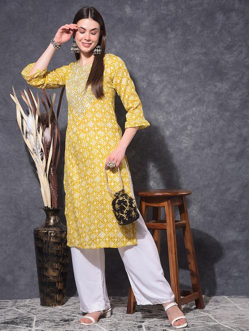 women printed three quarter sleeve straight kurta - 21627423 - Standard Image - 0