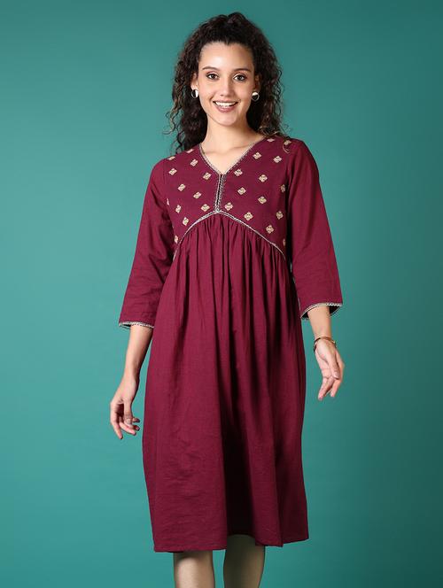 women embroidered three quarter sleeve a-line kurta - 21627653 -  Standard Image - 0